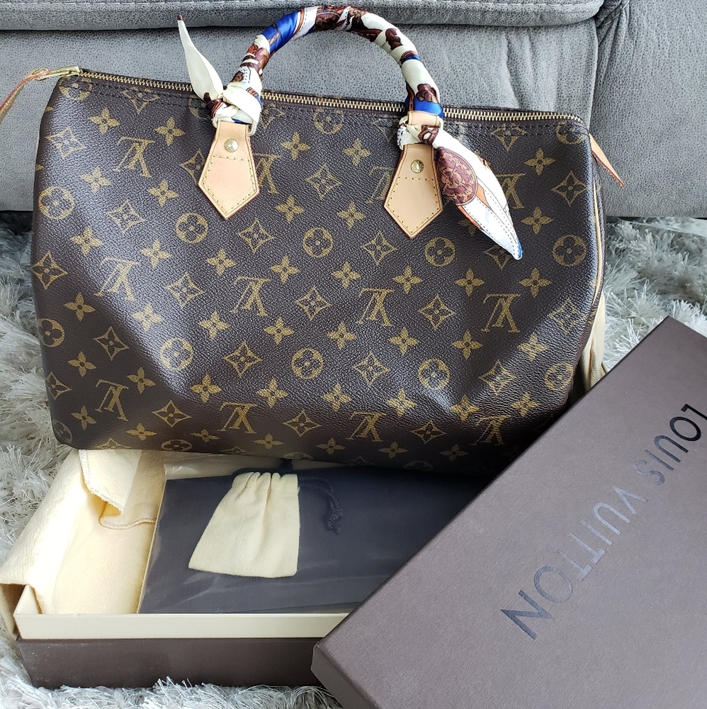 ❗Sold❗Authentic Louis Vuitton Speedy 35